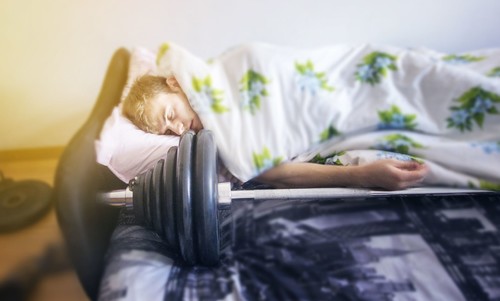 Spánek je důležitý i pro dobré výsledky v cvičení