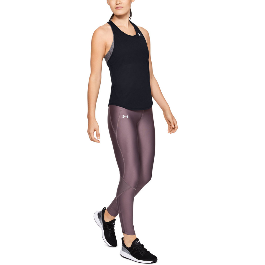 Dámské běžecké tílko Under Armour Streaker 2.0 Racer Tank  M  Lipstick.

Odlehčený materiál Microthread perfektně absorbuje pot, je prodyšný a zabraňuje nepříjemnému tření kůže.

Pro vaši zvýšenou bezpečnost i za zhoršených světelných podmínek je tílko opatřeno malými reflexními prvky.


	Moisture Transport System zajišťuje efektivní odvod potu
	výborné termoregulační vlastnosti
	lehký rychleschnoucí materiál
	stylový minimalistický design 
	vysoká prodyšnost díky Microthread technologii
	reflexní prvky pro zvýšenou viditelnost
	těsnější střih Fitted pro moderní vzhled
	Anti-Odor technologie zabraňující růstu bakterií způsobující zápach
	materiál: 93% polyester, 7% elastarell