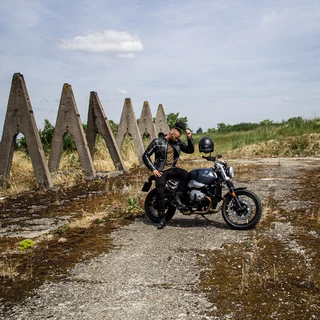 Kožená moto bunda W-TEC Mathal - čierna