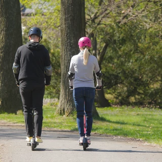 Elektromos roller inSPORTline Skootie nyereggel