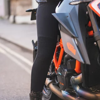 Zkrácené dámské moto legíny Oxford Super Moto černé