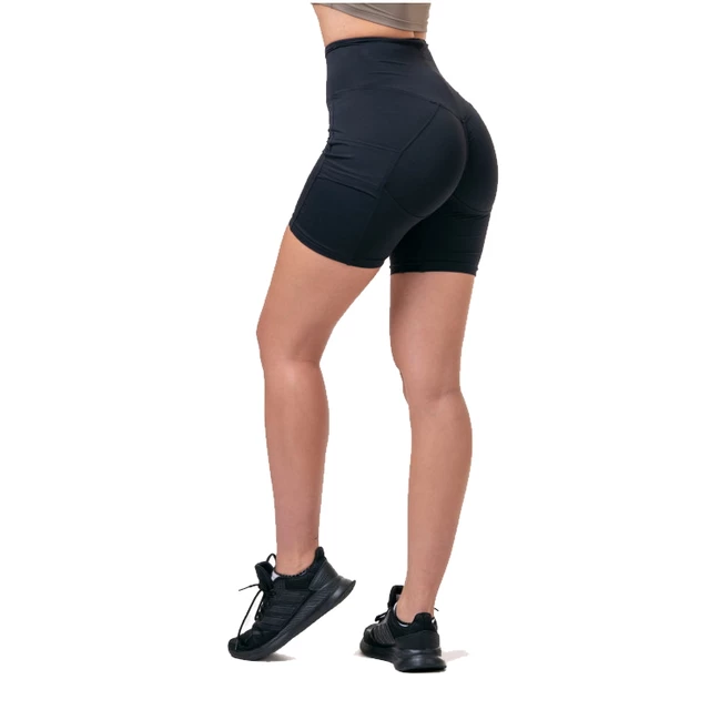 Women’s Shorts Nebbia Fit & Smart 575