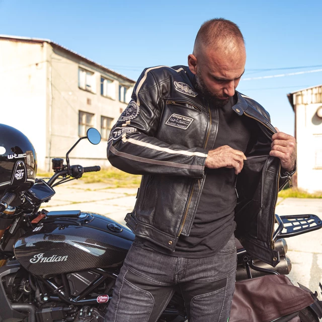 Męska skórzana kurtka motocyklowa W-TEC Makso - czarny z naszywkami