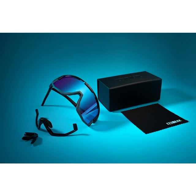 Sportowe okulary przeciwsłoneczne Bliz Fusion Nordic Light 021 - Czarny Koral