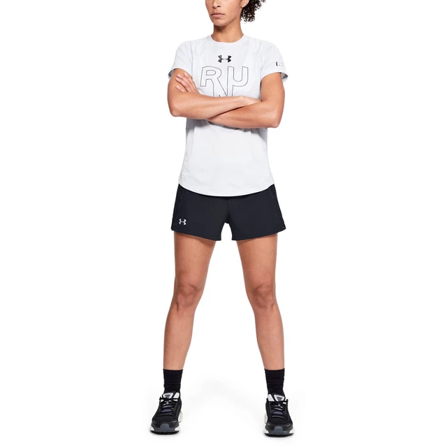 Under Armour Women's Qualifier Speedpocket Shorts : : Clothing,  Shoes & Accessories