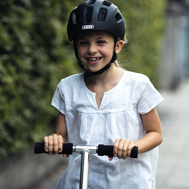 Children’s Cycling Helmet Abus Youn-I 2.0 - Velvet Black